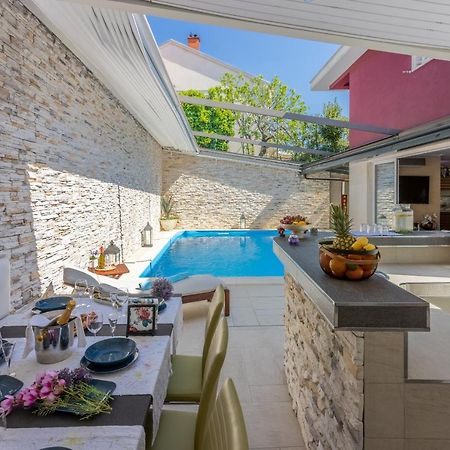 Villa M Dramalj Bagian luar foto