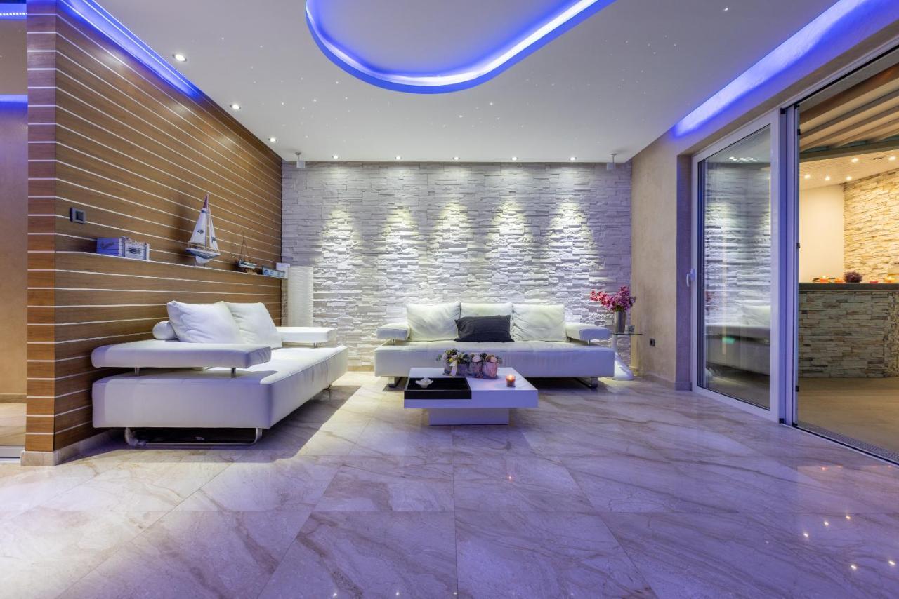 Villa M Dramalj Bagian luar foto