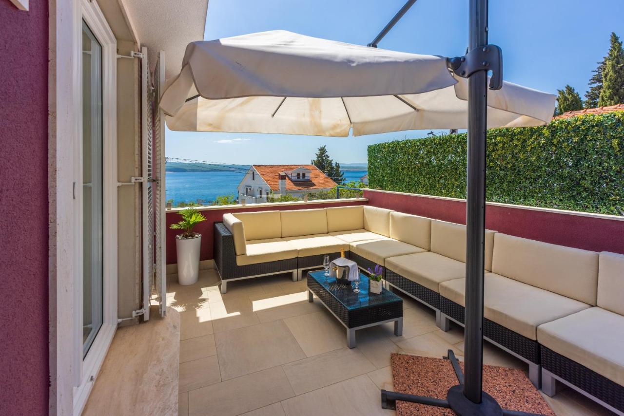 Villa M Dramalj Bagian luar foto